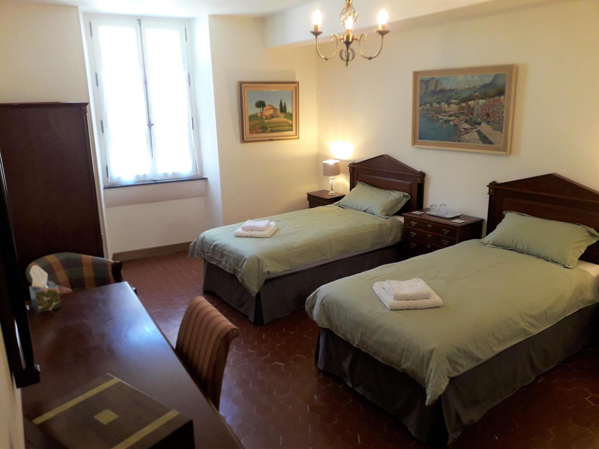 Bed and Breakfast La Sentinelle à Siran Chambre photo